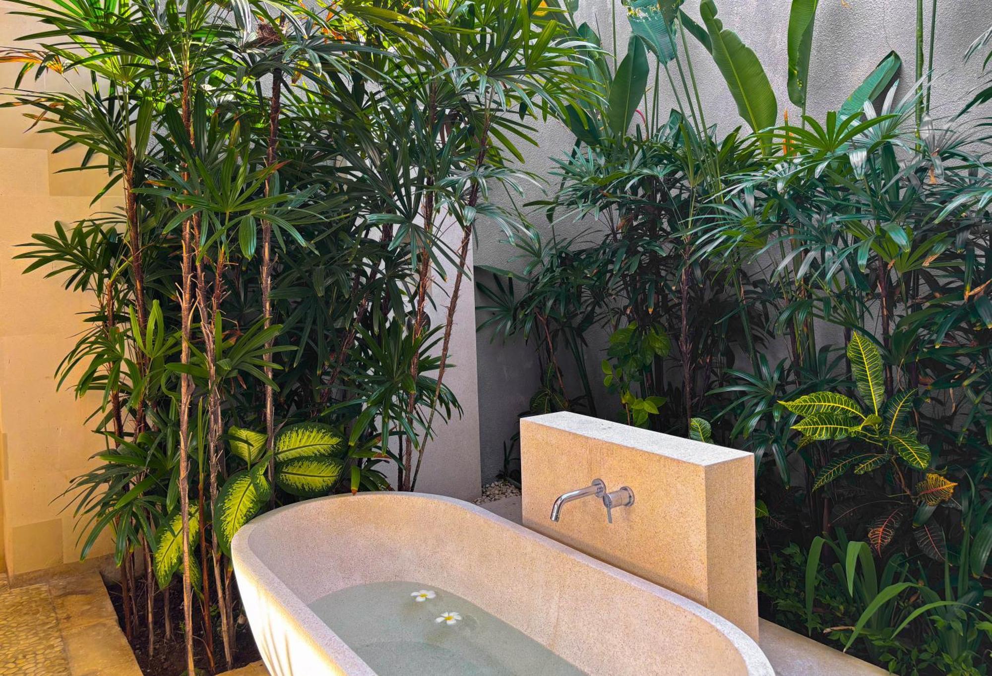 Nyaman Villas Seminyak Екстериор снимка